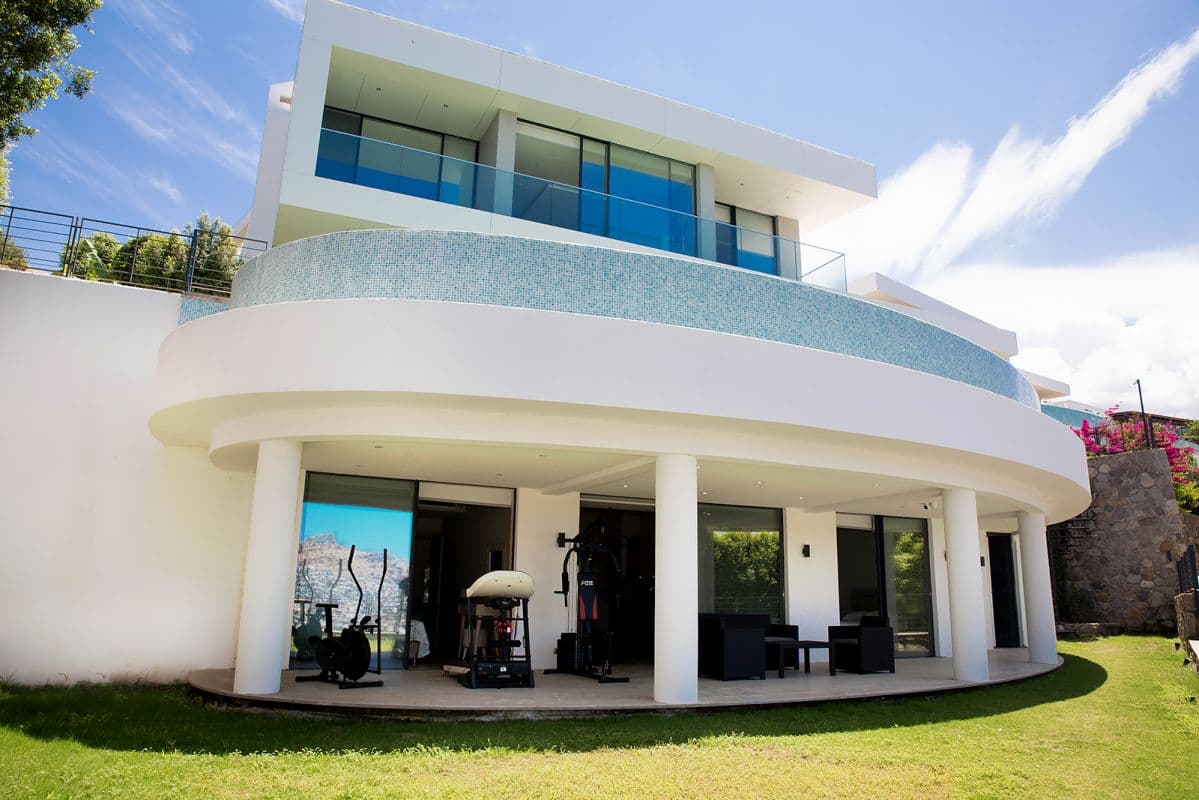 Villa Modern II