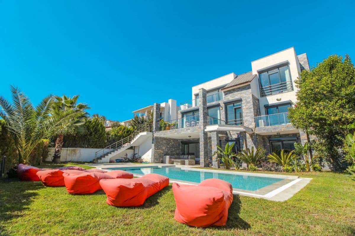 Villa Emerald