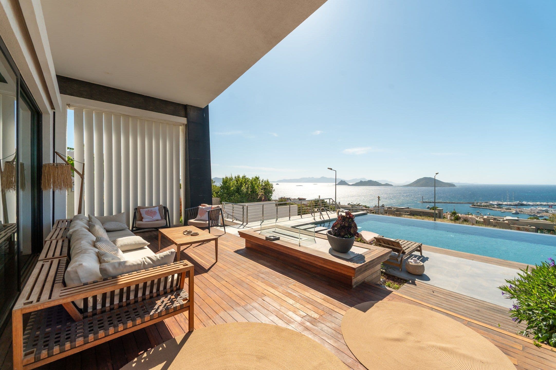 Villa Skyfall